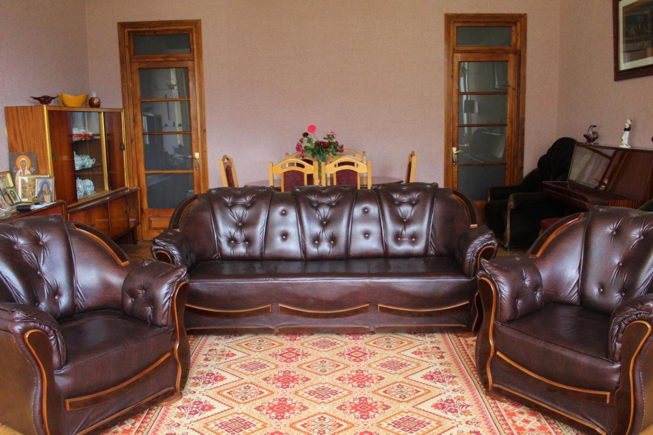 Guest House Racha Ambrolauri Luaran gambar