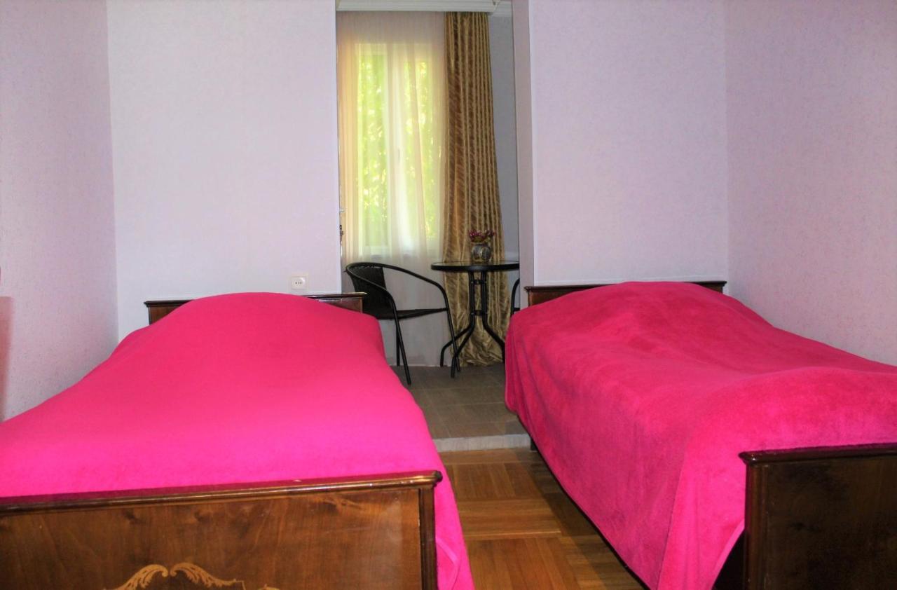 Guest House Racha Ambrolauri Luaran gambar