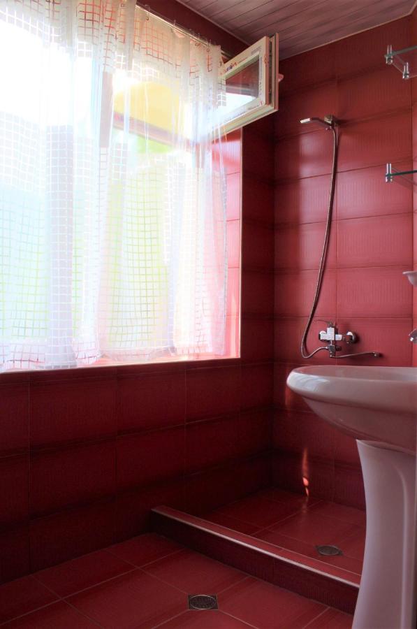 Guest House Racha Ambrolauri Luaran gambar