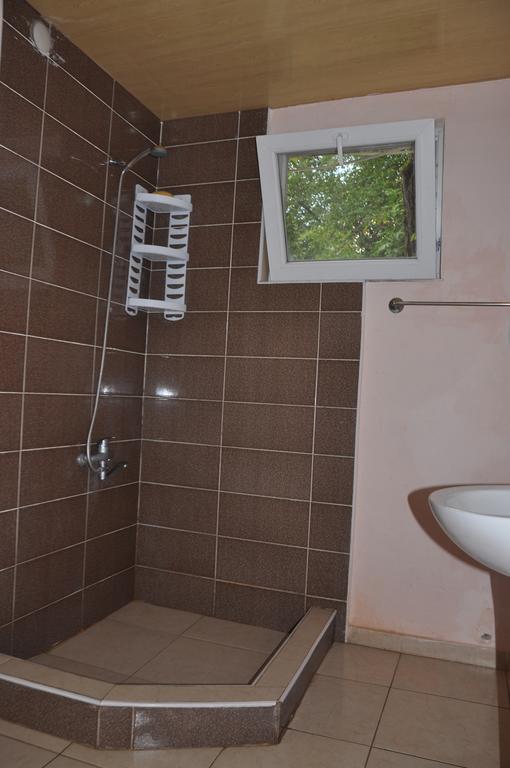 Guest House Racha Ambrolauri Luaran gambar